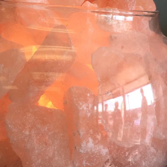 Himalayan Hand crafted Salt Lamp Artisan bowl - Picture 4 of 6